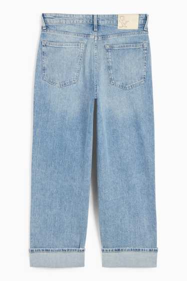 Women - Boyfriend jeans - mid-rise waist - LYCRA® - denim-light blue