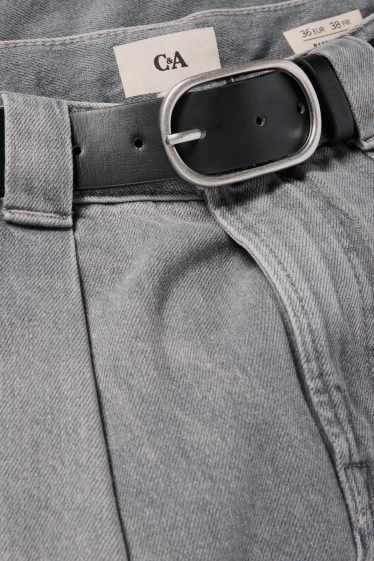Damen - Barrel Jeans mit Gürtel - High Waist - helljeansgrau