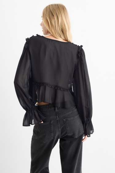 Women - Cropped chiffon blouse - black