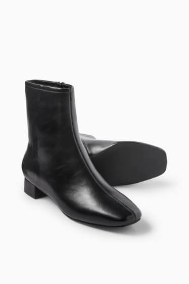 Dames - Enkellaarzen - imitatieleer - zwart