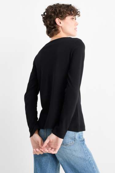 Femei - Tricou cu mânecă lungă basic - negru