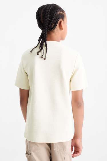 Kinderen: jongens - T-shirt - met structuur - crème wit