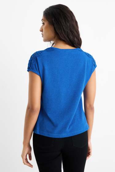 Women - V-neck T-shirt - regular fit - blue