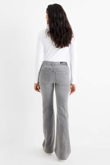 Femei - Flared jeans - talie medie - denim-gri