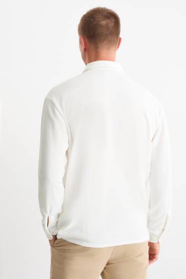 Bărbați - Cămașă tricotată - loose fit - guler cu rever - reiată - alb-crem