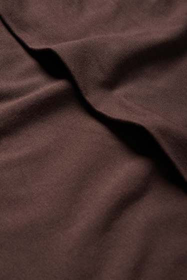 Femei - Tricou crop cu mânecă lungă - maro închis