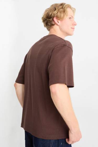 Pánské - Tričko - relaxed fit - žebrované - tmavohnědá