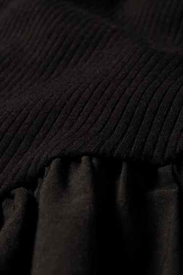 Women - A-line dress - black