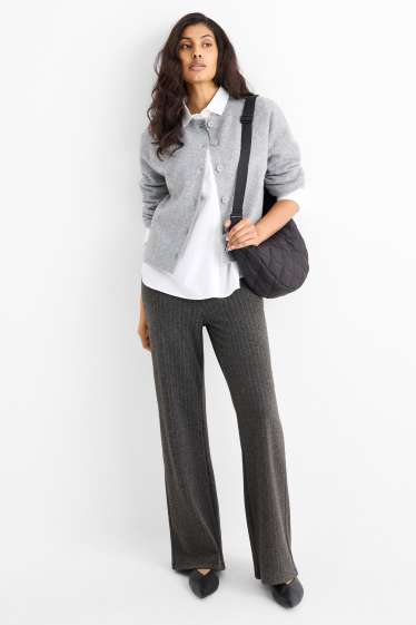 Femei - Pantaloni de trening - dungi fine - gri