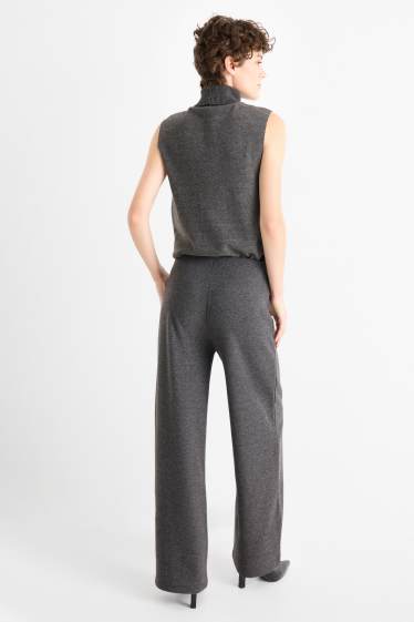 Women - Knitted joggers - gray-melange