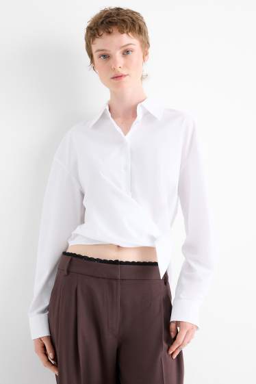 Mujer - Blusa crop con nudo - blanco
