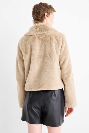 Dames - Jas van imitatiebont - beige