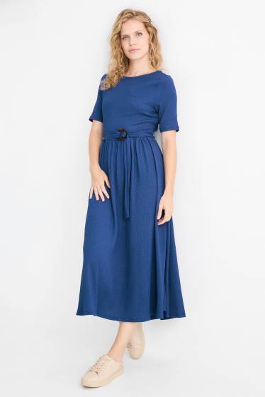 Femmes - Robe fit & flare à ceinture - texturée - bleu foncé