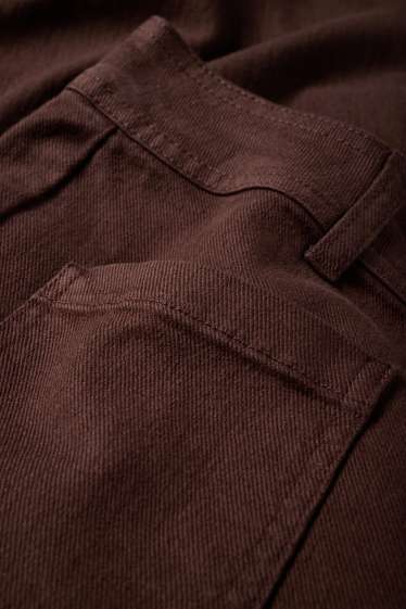 Femei - Pantaloni de stofă - talie medie - evazați - denim-maro