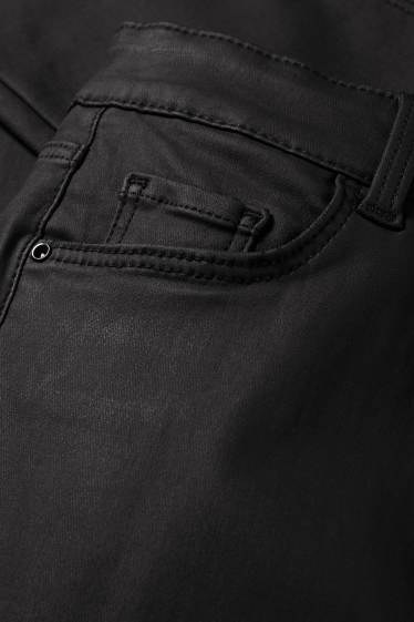 Women - Cloth trousers - high waist - straight fit - black