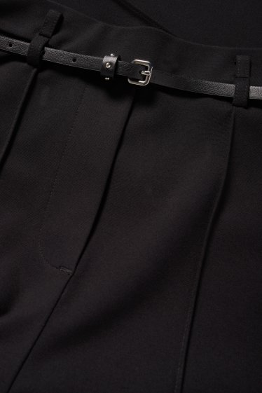 Dámské - Žerzejové kalhoty s páskem - mid waist - flared - černá