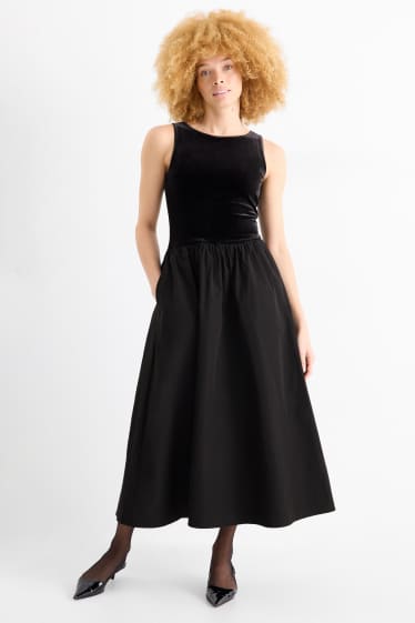 Women - Fit & flare dress - black