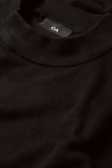 Bărbați - Pulover din tricot fin - negru