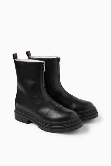 Women - Ankle boots - faux leather - black