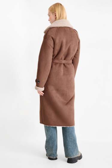 Damen - Faux Shearling Mantel - Velourslederimitat - braun