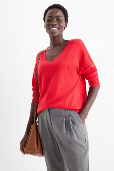 Women - V-neck jumper - red