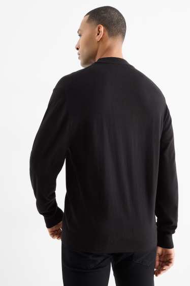 Bărbați - Pulover din tricot fin - negru
