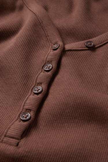 Damen - Crop Henley-Shirt - Slim Fit - gerippt - dunkelbraun