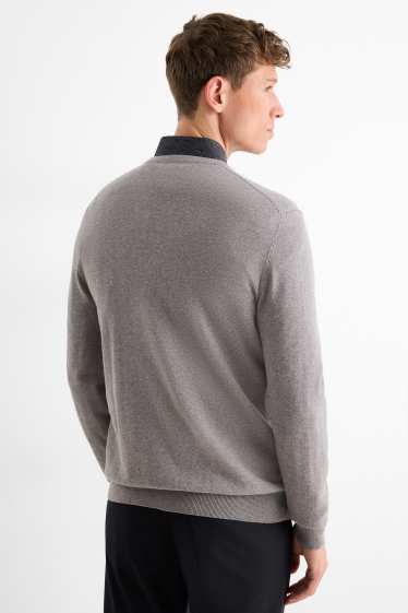 Herren - Set - Pullover mit V-Ausschnitt und Businesshemd - 2 teilig - grau