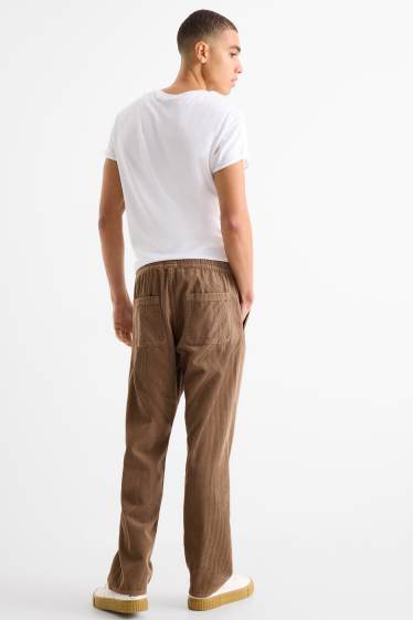 Herren - Cordhose - Relaxed Fit - braun