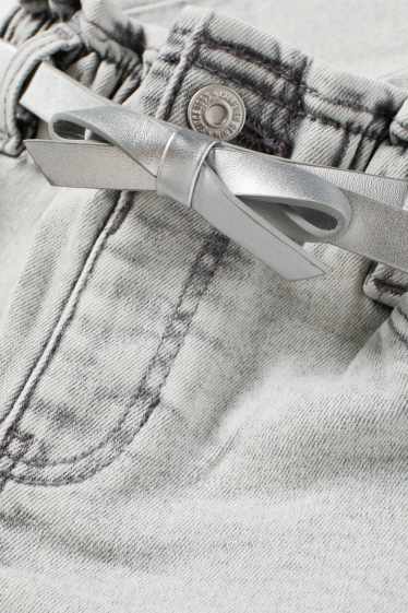 Nena - Texans d’ajust recte amb cinturó - texà gris clar