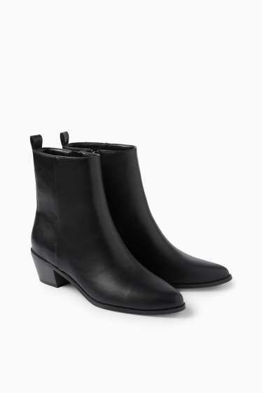 Women - Ankle boots - faux leather - black