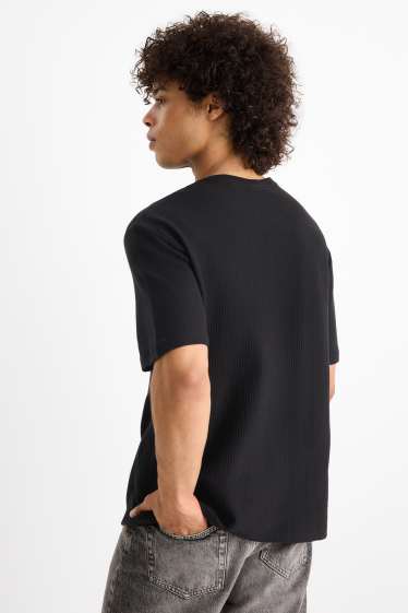 Herren - T-Shirt - Relaxed Fit - gerippt - schwarz