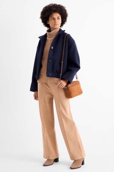 Femei - Pantaloni de trening din tricot - maro deschis