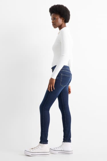 Femei - Skinny jeans - talie joasă - LYCRA® - denim-albastru închis