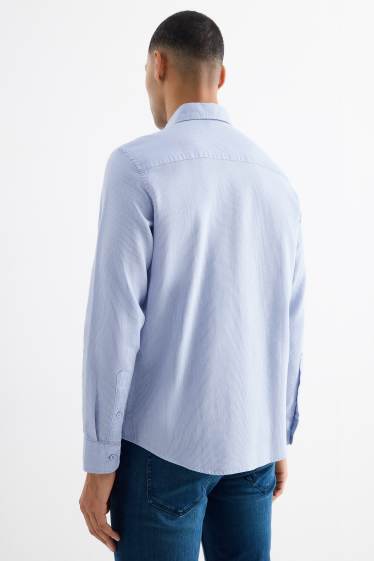 Hommes - Chemise - regular fit - col kent - finition texturée - bleu clair