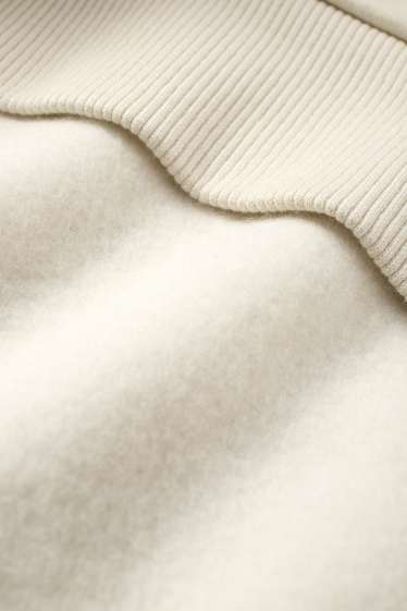 Home - Dessuadora amb caputxa oversized - Garfield - beix clar