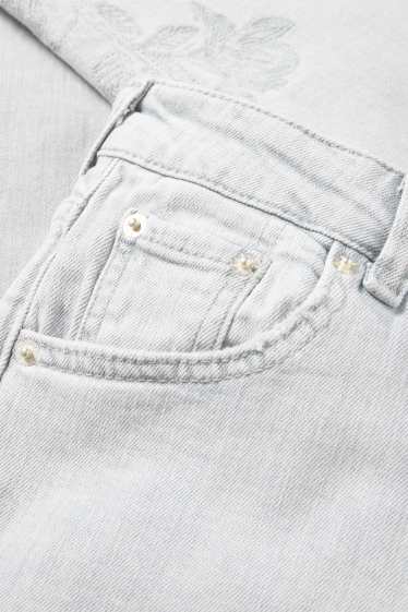 Femmes - Boyfriend jean - mid waist - à fleurs - jean gris clair