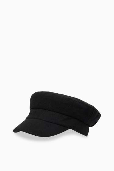 Dámské - Klapky na uši - černá