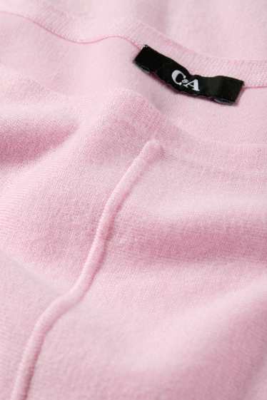 Women - Fine knit jumper - rose