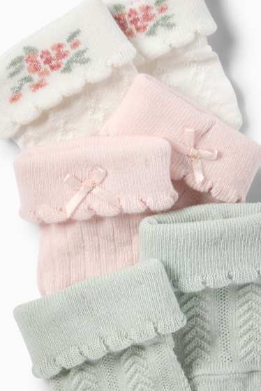 Baby Mädchen - Multipack 3er - Blümchen - Erstlings-Socken mit Motiv - weiss
