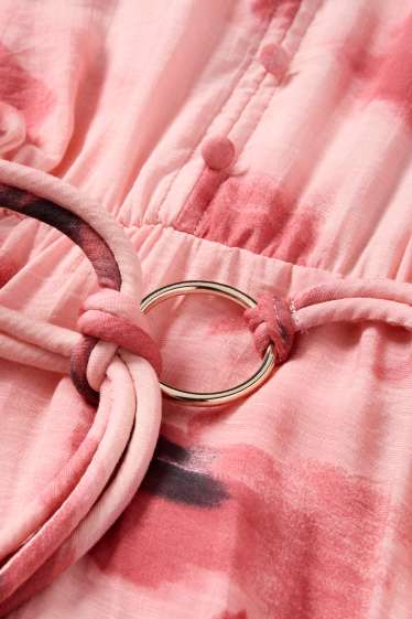 Damen - Kleid mit V-Ausschnitt - Straight Fit - geblümt - pink / rosa