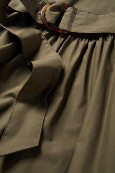 Femei - Fustă cu curea - verde închis