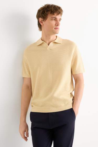 Uomo - Polo in maglia - relaxed fit - tessuto tramato - giallo chiaro