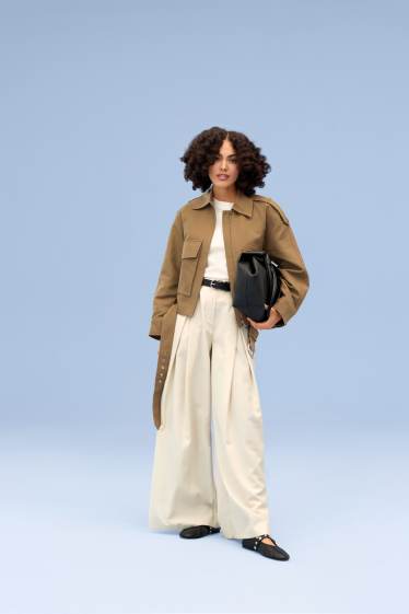 Dames - Pantalon met ceintuur - high waist - wide leg - licht beige