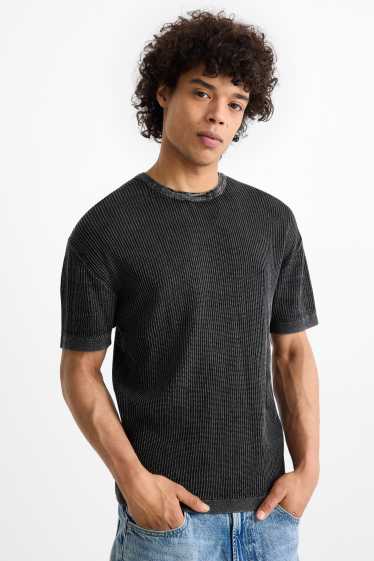 Men - Knitted jumper - short sleeve - ribbed - black