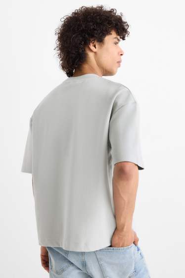 Herren - T-Shirt - Oversized - hellgrau