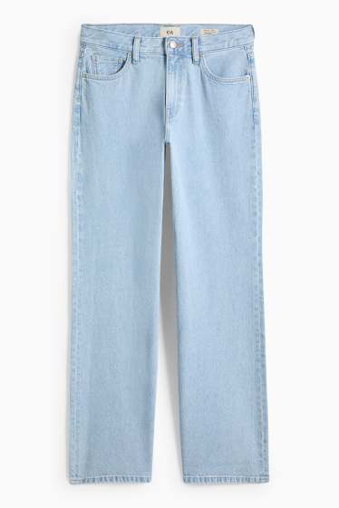 Women - Wide leg jeans - low-rise waist - denim-light blue