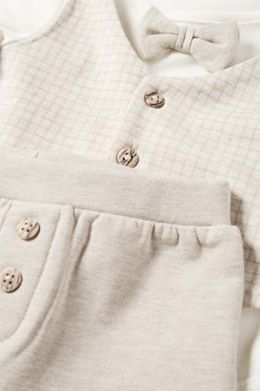 Bebeluși - băieți - Compleu nou-născuți - crem