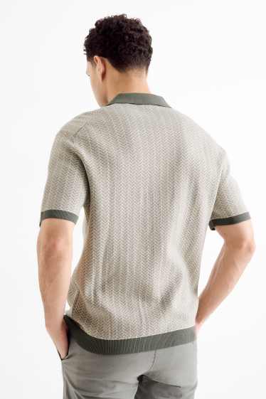 Hommes - Polo en maille - regular fit - finition à motif - vert foncé