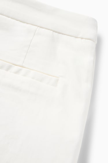 Dámské - Capri kalhoty - mid waist - slim fit - krémově bílá